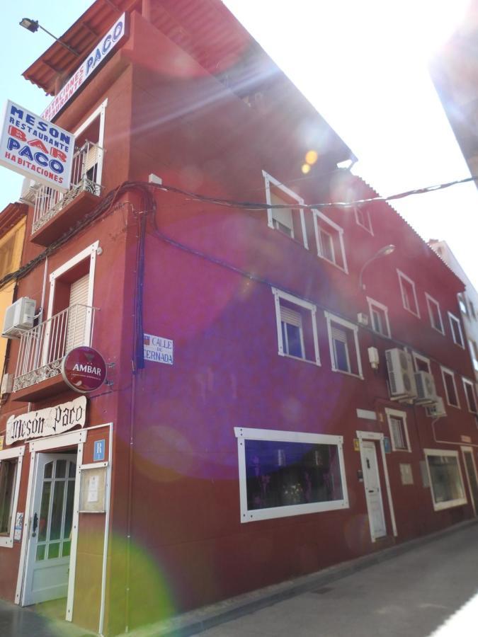 Hostal Meson De Paco Carinena Bagian luar foto